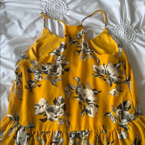 Yellow floral tank top - Picture 3 of 4